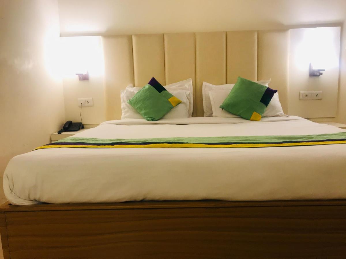 斋浦尔 Tulip Palm酒店 外观 照片