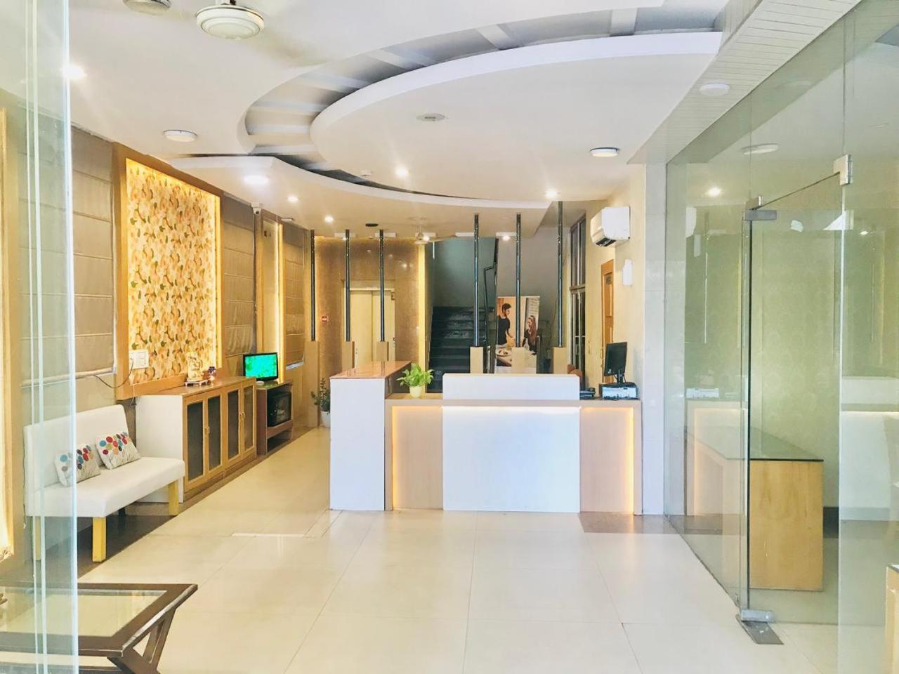 斋浦尔 Tulip Palm酒店 外观 照片